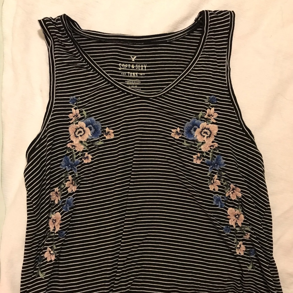 AE SOFT & SEXY TANK